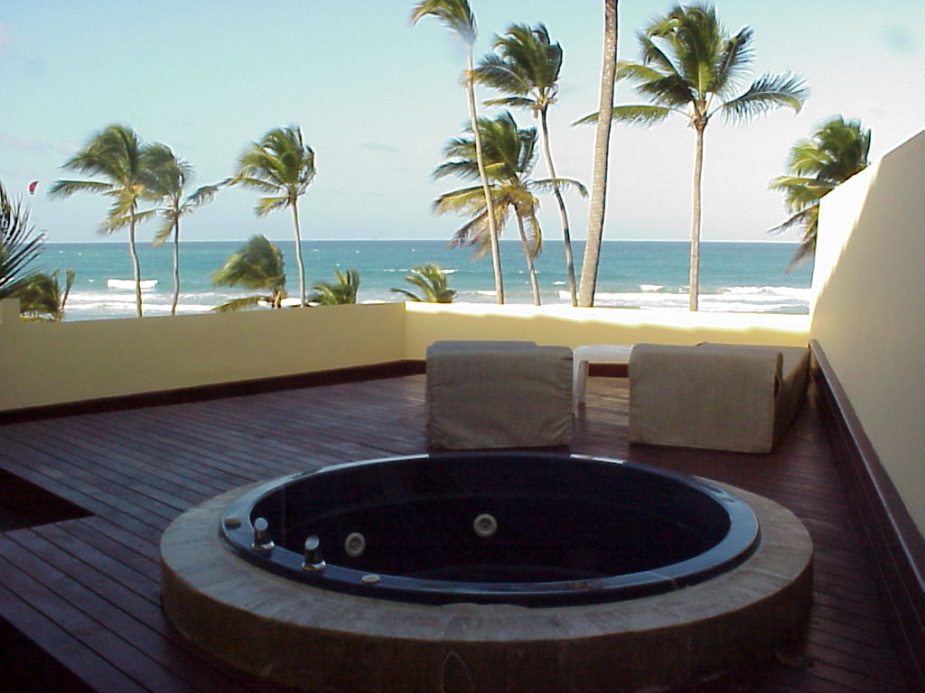 Dominican Republic Secrets 2003